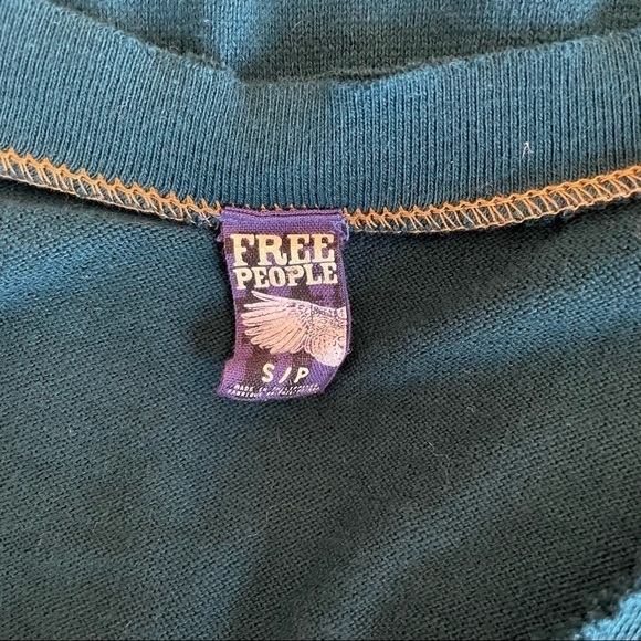 Free People Knit Cold Shoulder Top Frayed Raw Hem Sweater - Picture 8 of 10